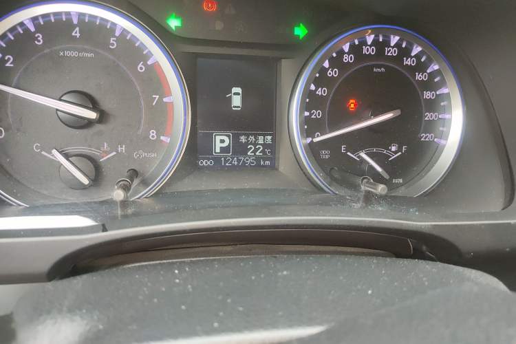 Used Toyota Highlander 2015 2.0T Four-Wheel Drive Luxury Edition 7-Seater
