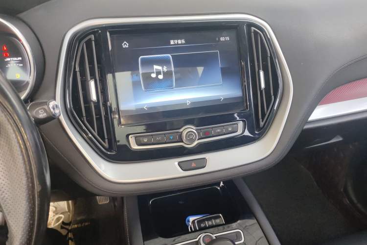 Used JETOUR X70 2018 1.5T Automatic YueXing Edition
