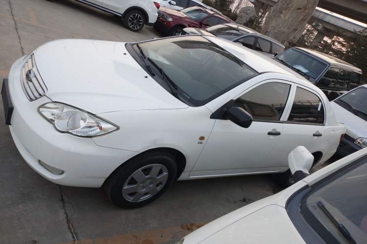 Used BYD F3 2012 Energy-Saving Edition 1.5L Manual Comfort Model
