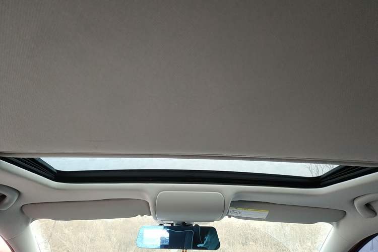 Used Volkswagen Polo 2014 1.6L Cross Polo Automatic