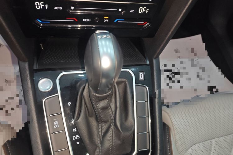 Used Volkswagen Magotan 2023 2 Million Units Commemorative Edition 330TSI DSG Luxury Version
