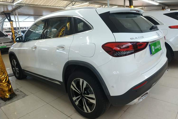 Used Mercedes-Benz GLA 2023 GLA 220
