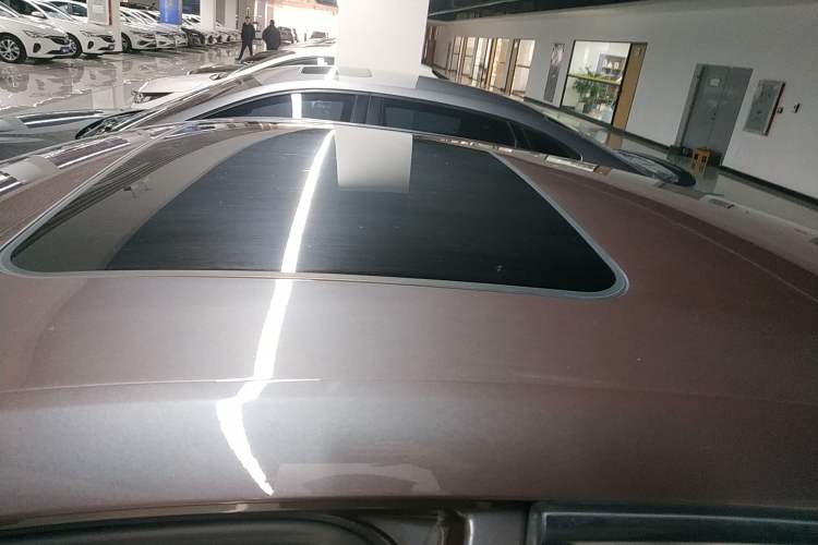 Used MG 5 2021 Revised 300TGI DCT Qingshè Luxurious Enjoyment Edition
