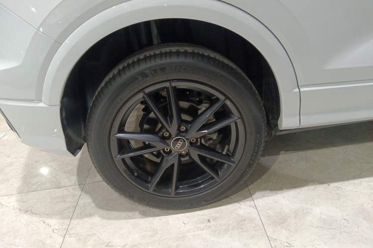 Used Audi Q2L 2022 35 TFSI Progressive Dynamic Edition
