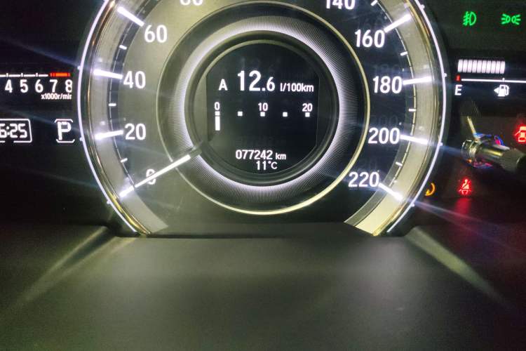 Used Honda Elysion 2016 2.4L Luxury Edition
