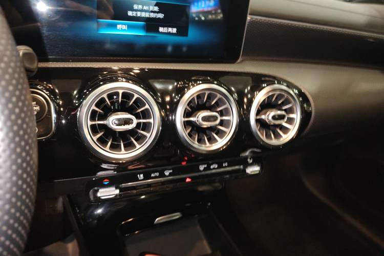 Used Mercedes-Benz A-Class 2020 Restyled A 200 L Sport Sedan Fashion Version
