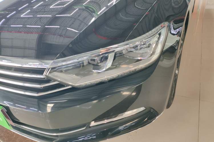 Used Volkswagen Magotan 2019 330TSI DSG Luxury Version China VI Standard
