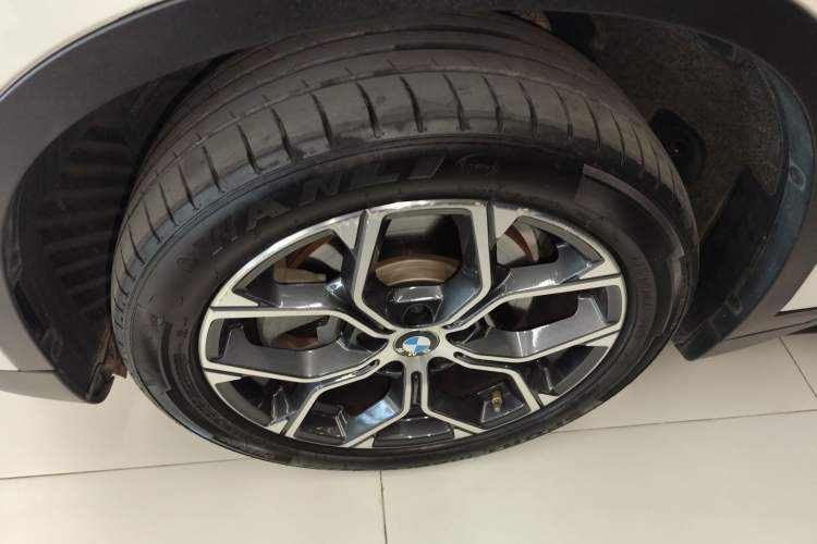 Used BMW X1 2020 sDrive25Li Leading Model
