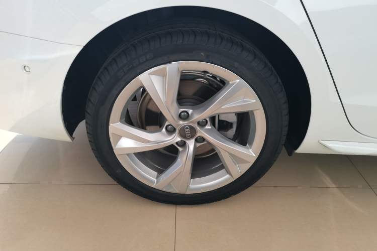 Used Audi A4L 2020 40 TFSI quattro Luxury Prestige Edition
