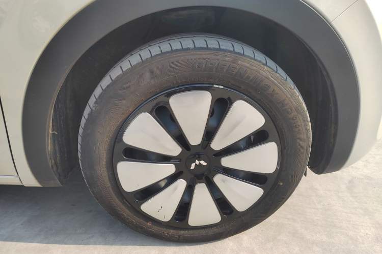 Used Wuling Bingo 2024 333 km Enjoyment Version
