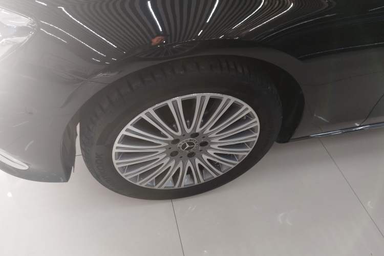 Used Mercedes-Benz E-Class 2021 E 300 L Stylish Model
