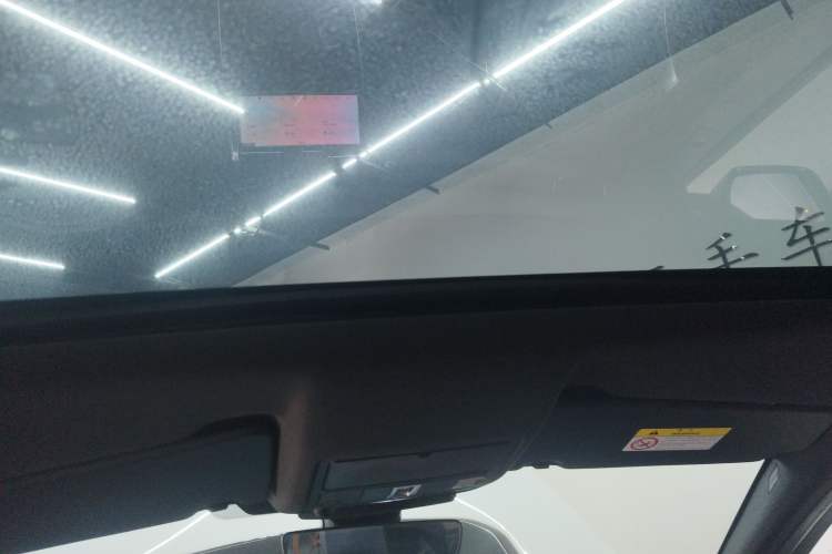 Used Land Rover Discovery Sport 2020 249 PS R-Dynamic Performance Tech Edition 7 Seats
