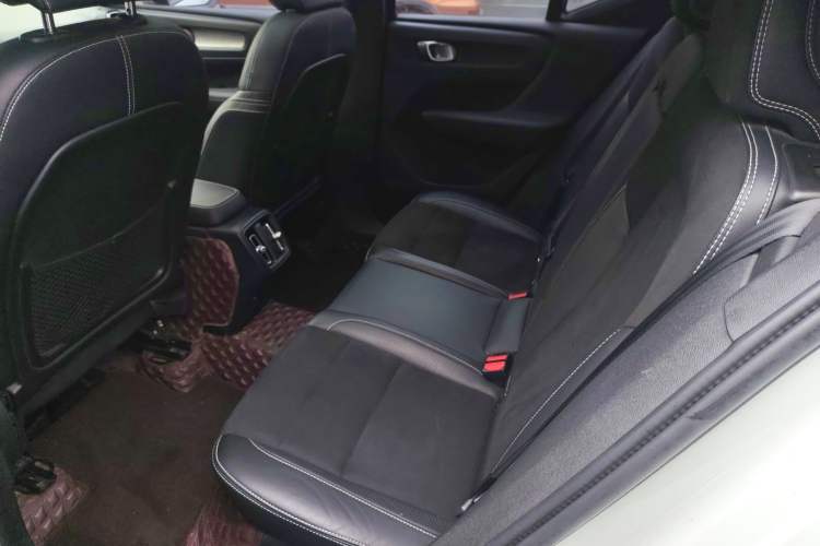 Used Volvo XC40 2021 T4 Four-Wheel Drive Smart & Sporty Edition