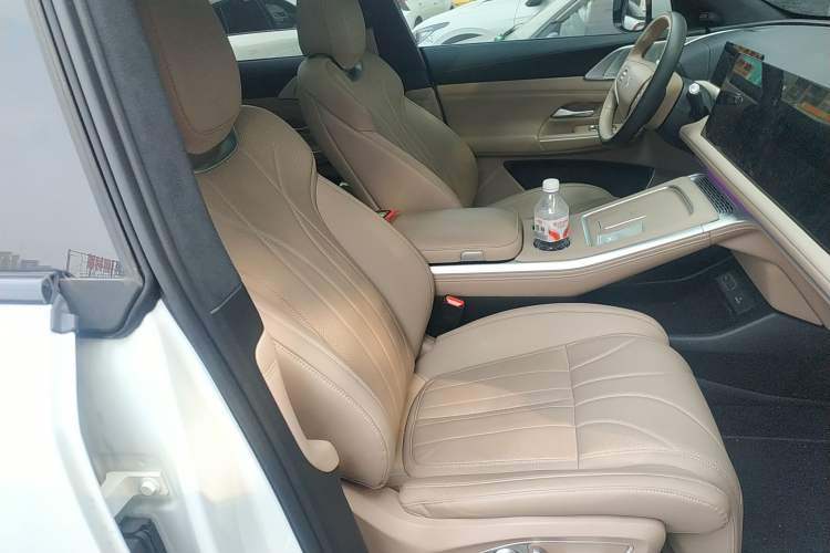 Used XPeng G9 2025 625 Long-Range Max
