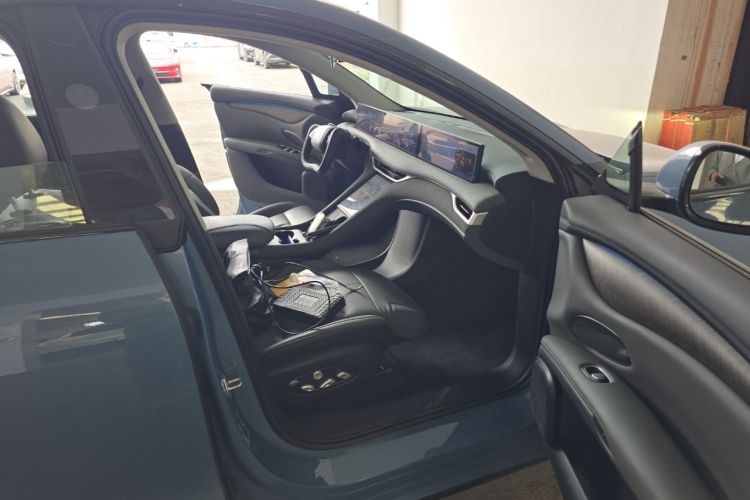 Used  LS6 2025 Ultra-Powerful Lingxi Intelligent Enjoyment Edition