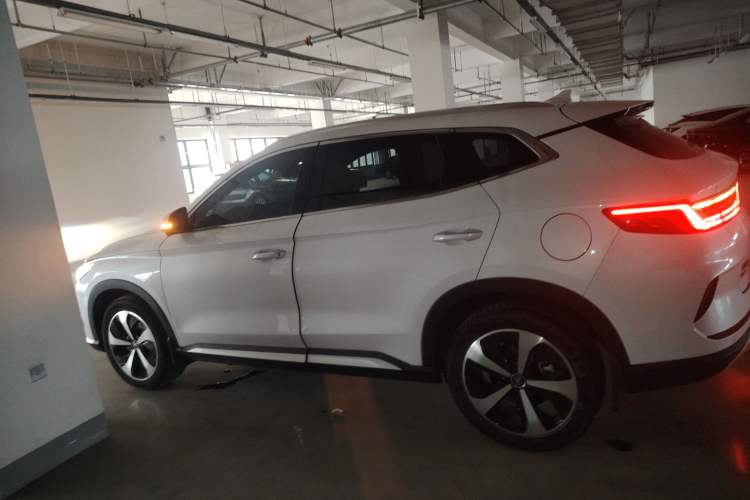 Used BYD Song PLUS New Energy 2021 DM-i 110KM Flagship Model

