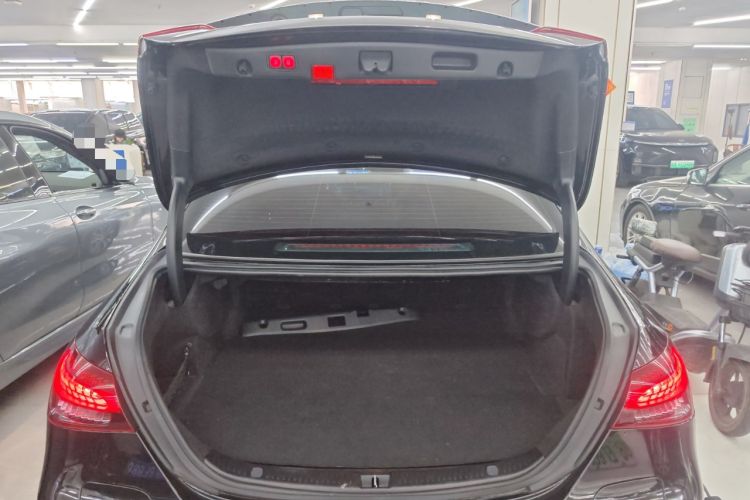 Used Mercedes-Benz E-Class New Energy 2022 Restyled E 350 e L Plug-in Hybrid Sports Sedan
