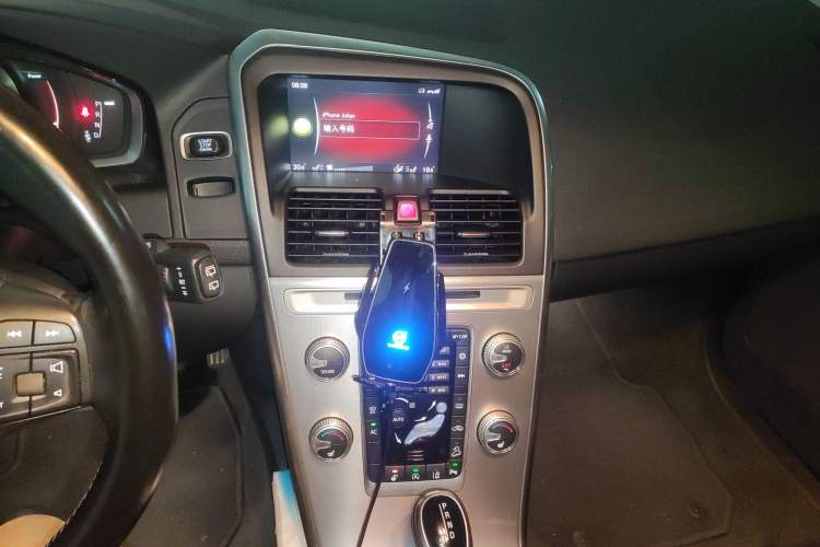 Used Volvo XC60 2017 T5 AWD Smart Upgrade Edition