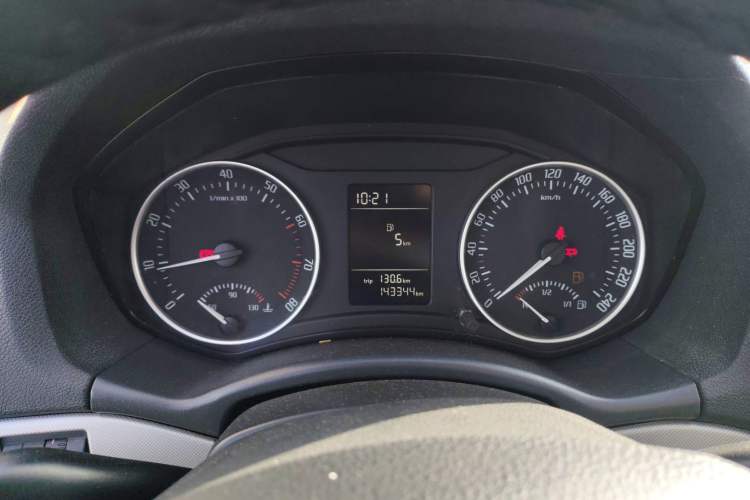 Used Skoda Octavia 2015 Classic Model 1.6L Manual Yijie Edition