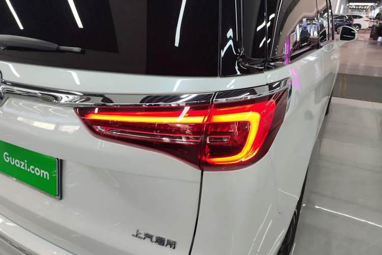 Used Buick GL8 2023 ES Lu Zun Deluxe Model
