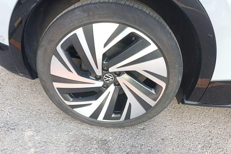 Used Volkswagen ID.4 CROZZ 2024 PRIME
