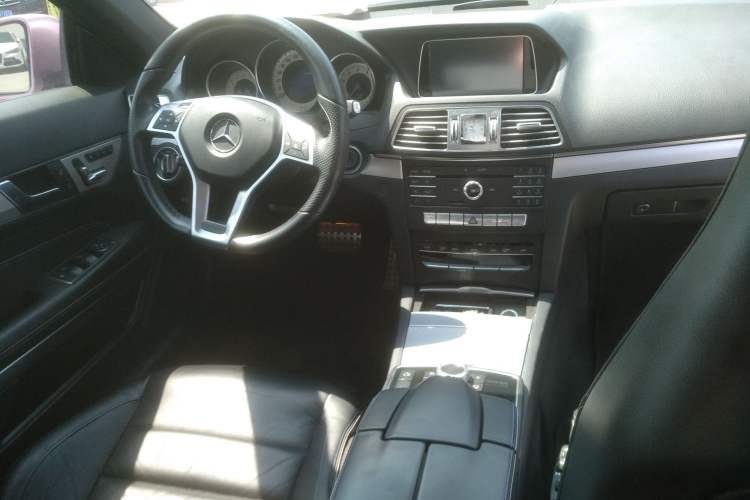 Used Mercedes-Benz E-Class 2016 E 200 Coupe Dynamic Edition
