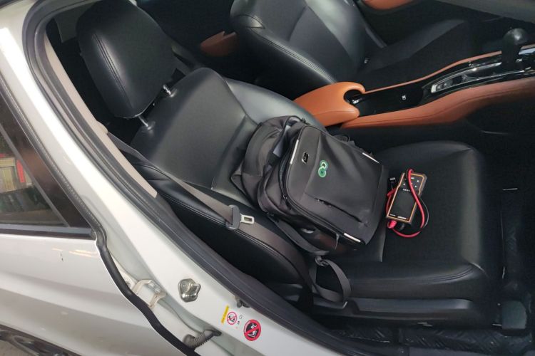 Used Honda Vezel 2015 1.8L CVT 2WD Luxury Model
