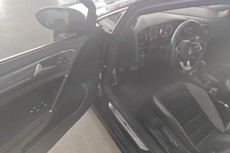 Used Volkswagen Golf 2019 280TSI DSG R-Line China VI Standard
