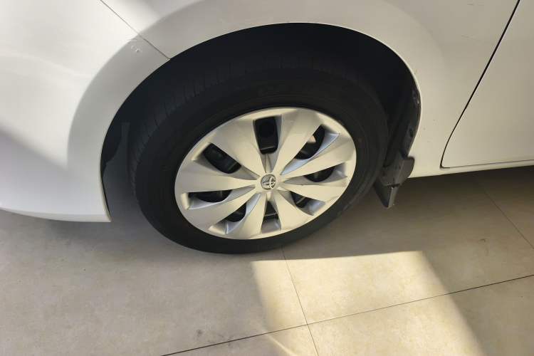 Used Toyota YARiS L 2020 1.5L CVT Leading Edition
