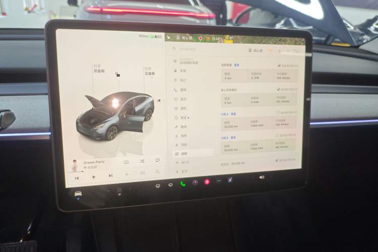 Used Tesla Model Y 2024 Long-Range All-Wheel-Drive Version
