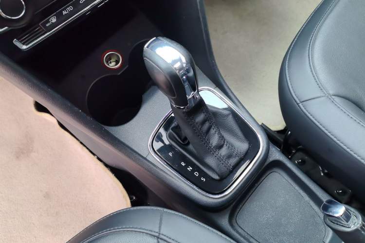 Used Volkswagen Polo 2016 1.6L Automatic Luxury Model