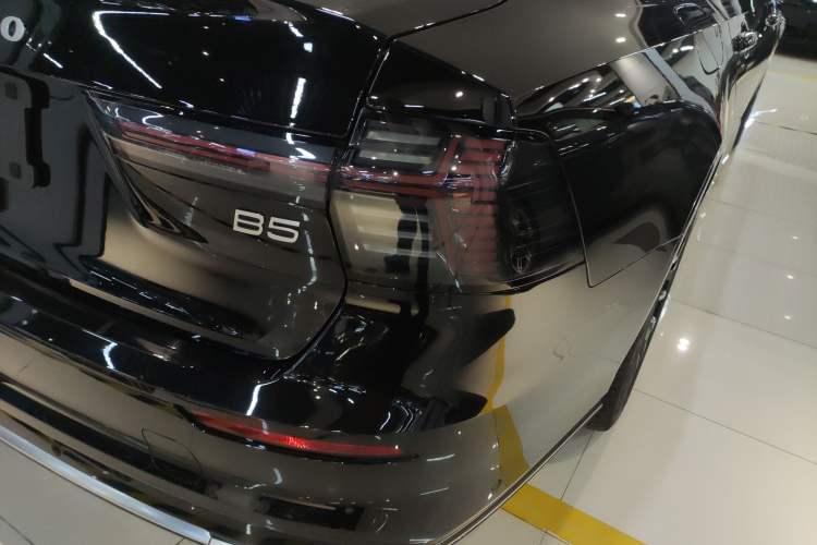 Used Volvo S90 2026 B5 Zhiya Luxury Edition
