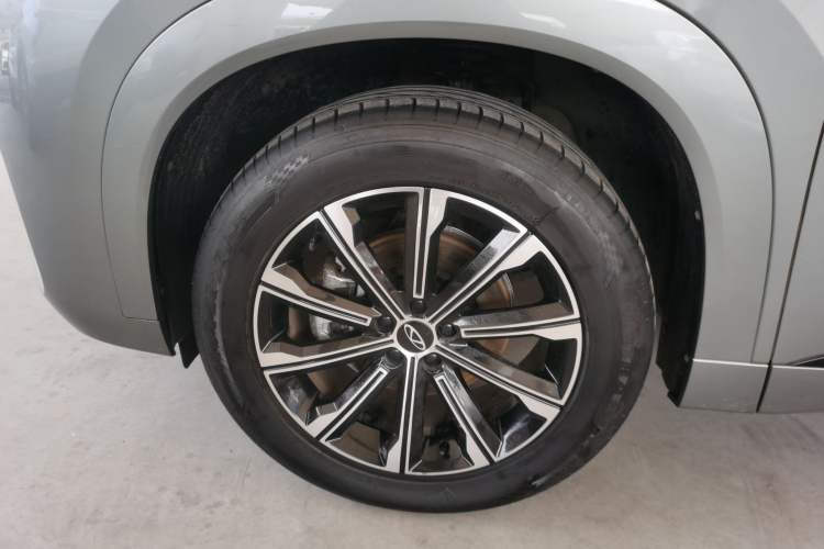 Used Chery Tiggo 9 2023 2.0T Dual-Clutch Two-Wheel Drive Leading Edition 5 Seats