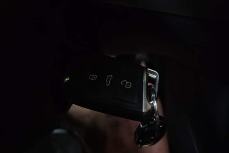 Used Volkswagen Lavida 2022 1.5L Automatic Comfort Edition
