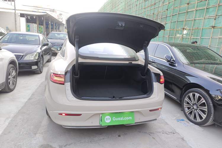 Used Hima Luxeed S7 2025 855 km Max