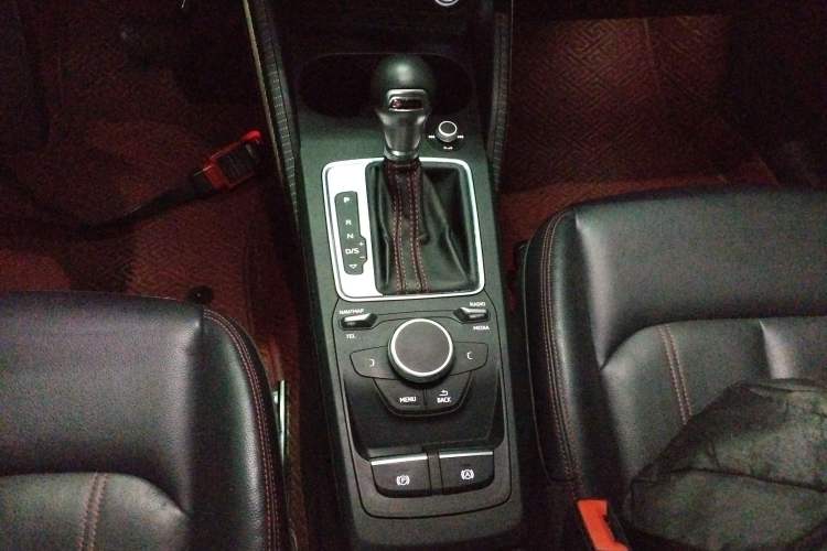 Used Audi Q2L 2022 35 TFSI Progressive Dynamic Edition
