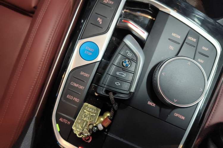 Used BMW i3 2022 eDrive 35 L
