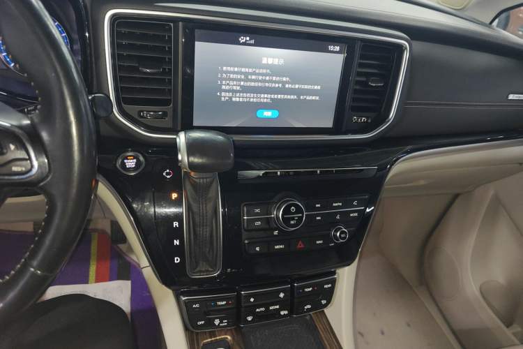 Used GAC Trumpchi M8 2018 320T Luxury Edition
