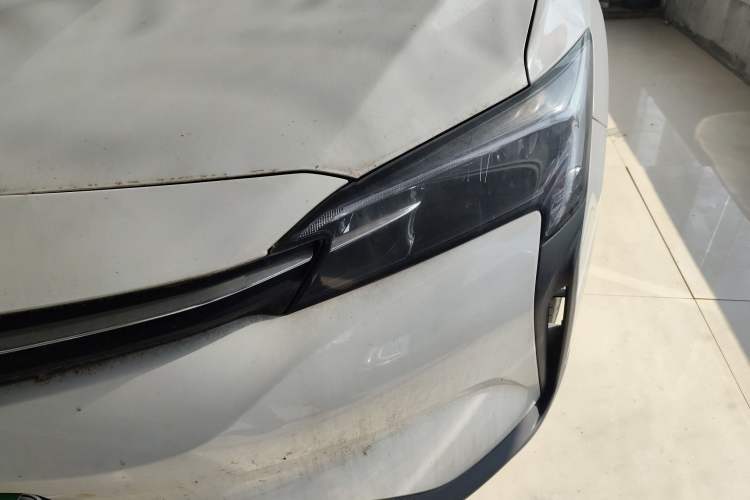 Used Buick Velite 6 2023 430km Range Commuter Version
