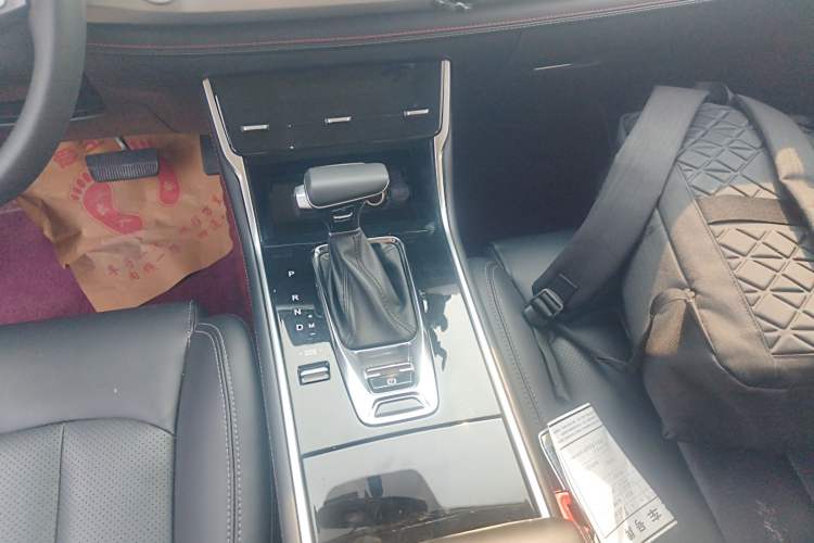 Used Changan CS75 2020 280T DCT Luxury Version China VI Standard
