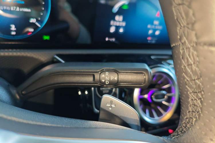 Used Mercedes-Benz A-Class 2022 Restyled A 200 L Sport Sedan Fashion Version
