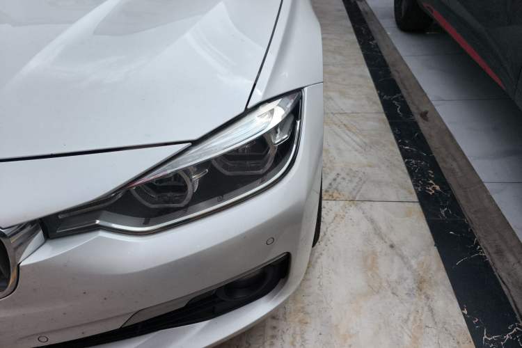 Used BMW 3 Series 2019 320Li Fashion Model
