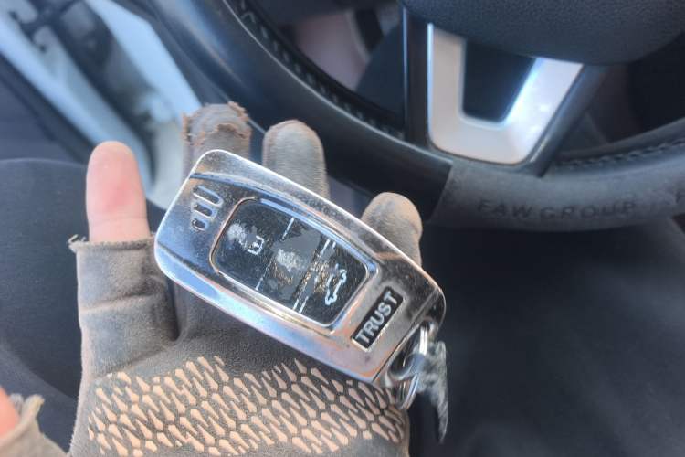 Used Bestune X40 2019 1.6L Manual Luxury Model China VI Standard