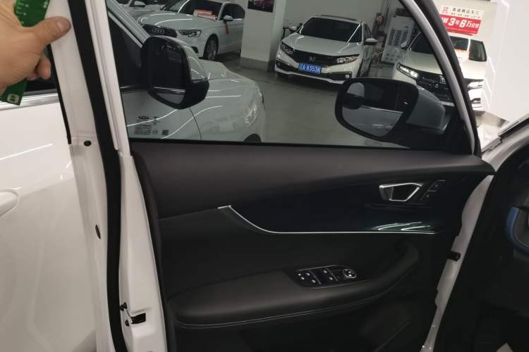 Used Chery Tiggo 7 PLUS 2021 Kunpeng Edition 1.6TGDI DCT Prestige Model+
