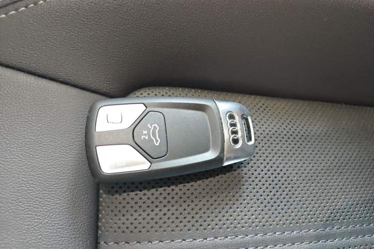 Used Audi Q5L 2024 40 TFSI Luxury Prestige Edition