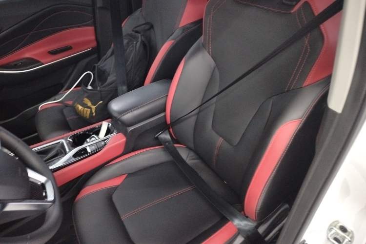 Used SOL X4 2021 1.5T CVT Mech Edition
