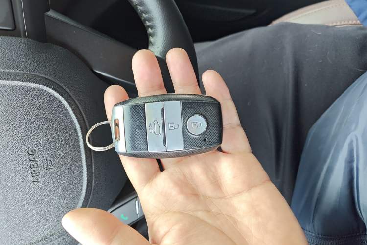 Used Land X7 2015 2.0T Panoramic Prestige Edition
