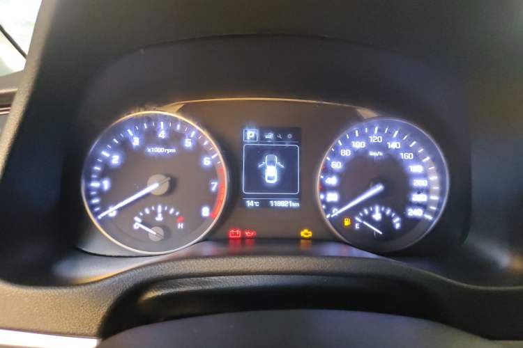 Used Hyundai Elantra 2016 1.6L Automatic ZhiXuan – Elite Version
