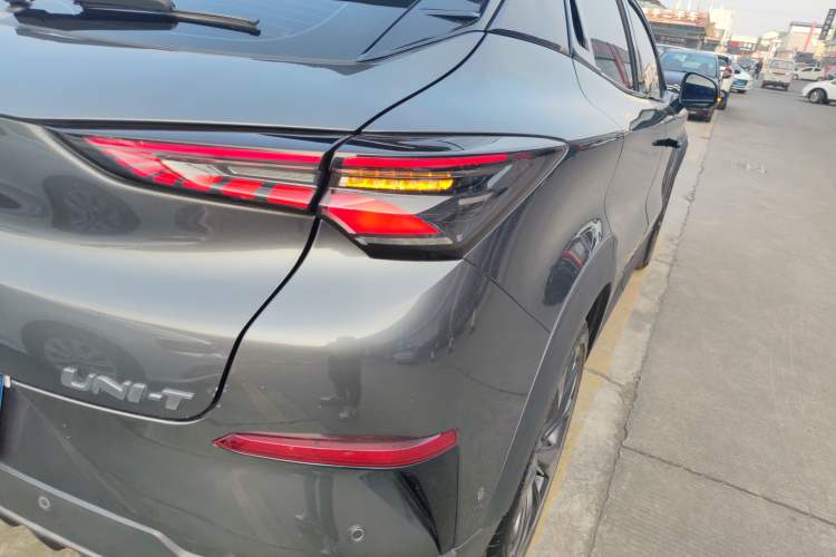 Used Changan UNI-T 2020 1.5T Flagship Version
