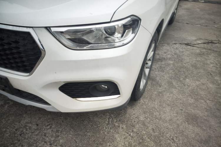 Used Haval H2 2018 Blue Label 1.5T Dual-Clutch Two-Wheel-Drive Elite Model